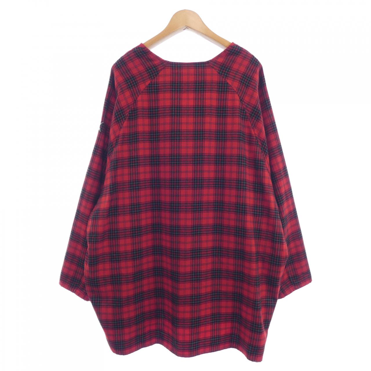 RHODO LIRION トップス