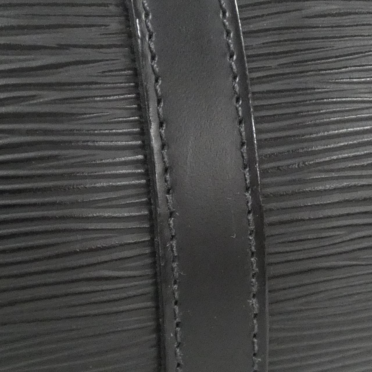 ルイヴィトン エピ スフロ M52222 バッグ