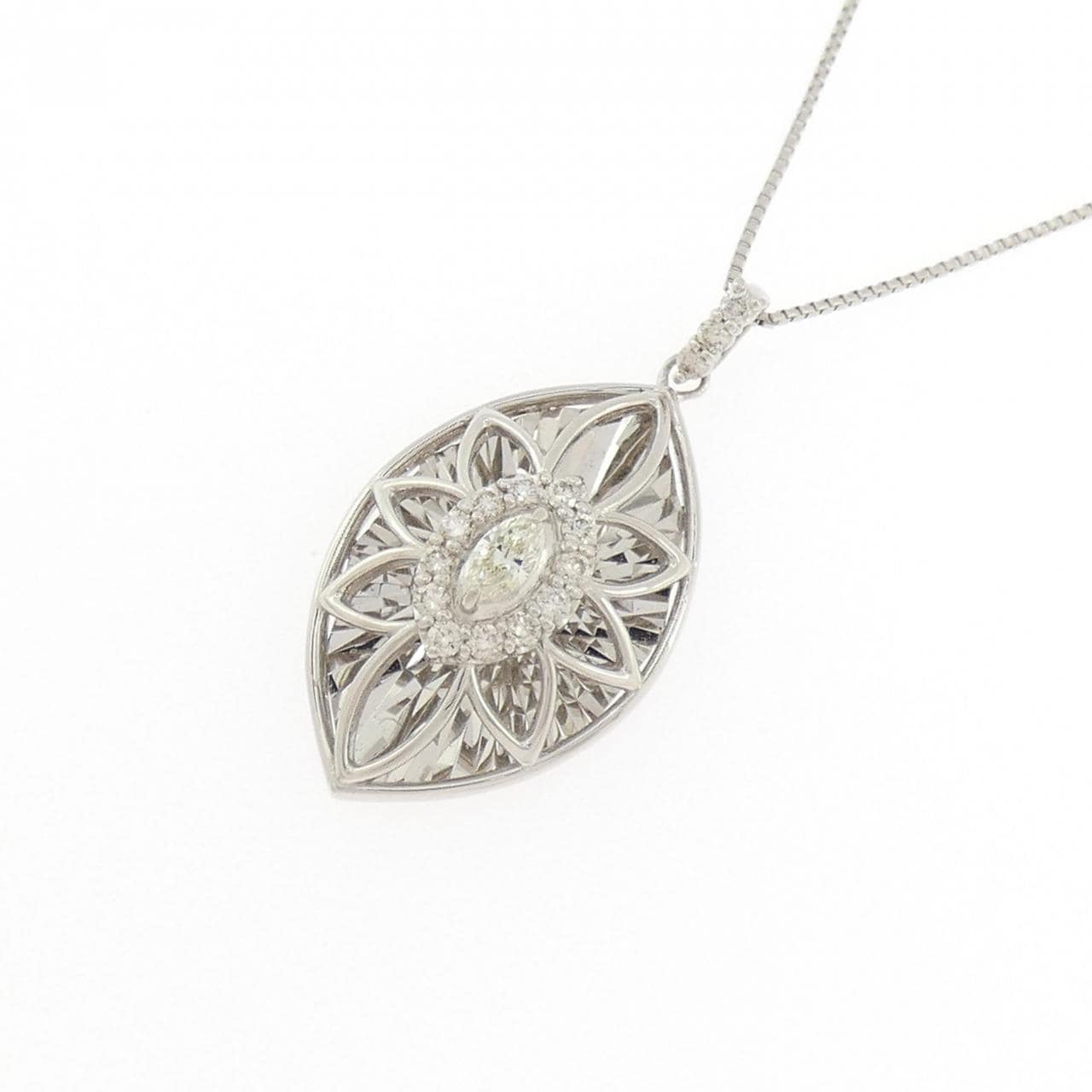 【新品】PT900/PT850 フラワー ダイヤモンド ネックレス 0.22CT