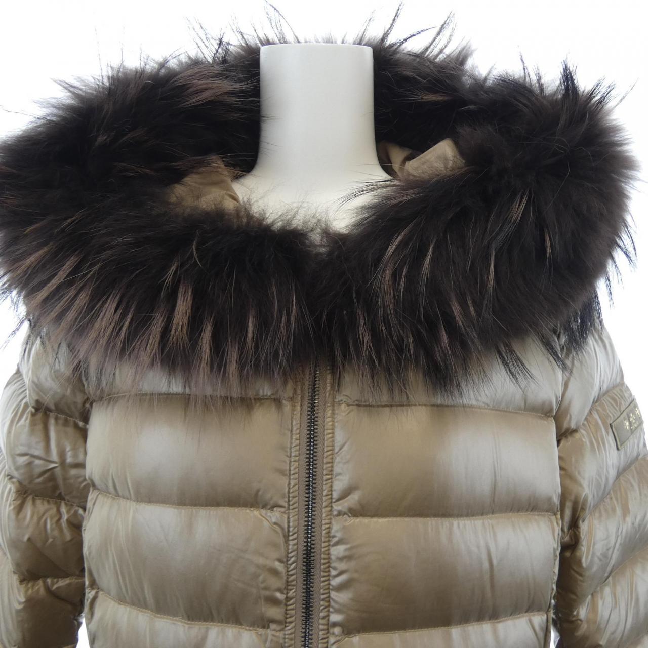 タトラス TATRAS LTAT20A4706-D ダウンコート