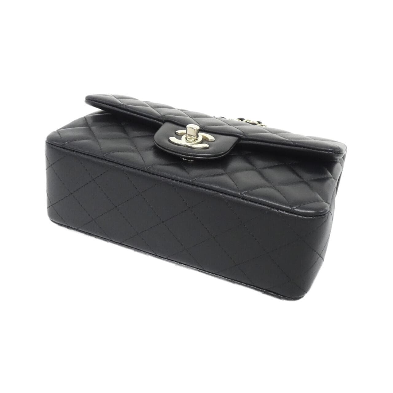 【未使用品】シャネル 69900 ショルダーバッグ