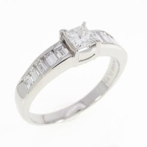 PT900 ダイヤモンド リング 0.410CT G SI2 ファンシーカット