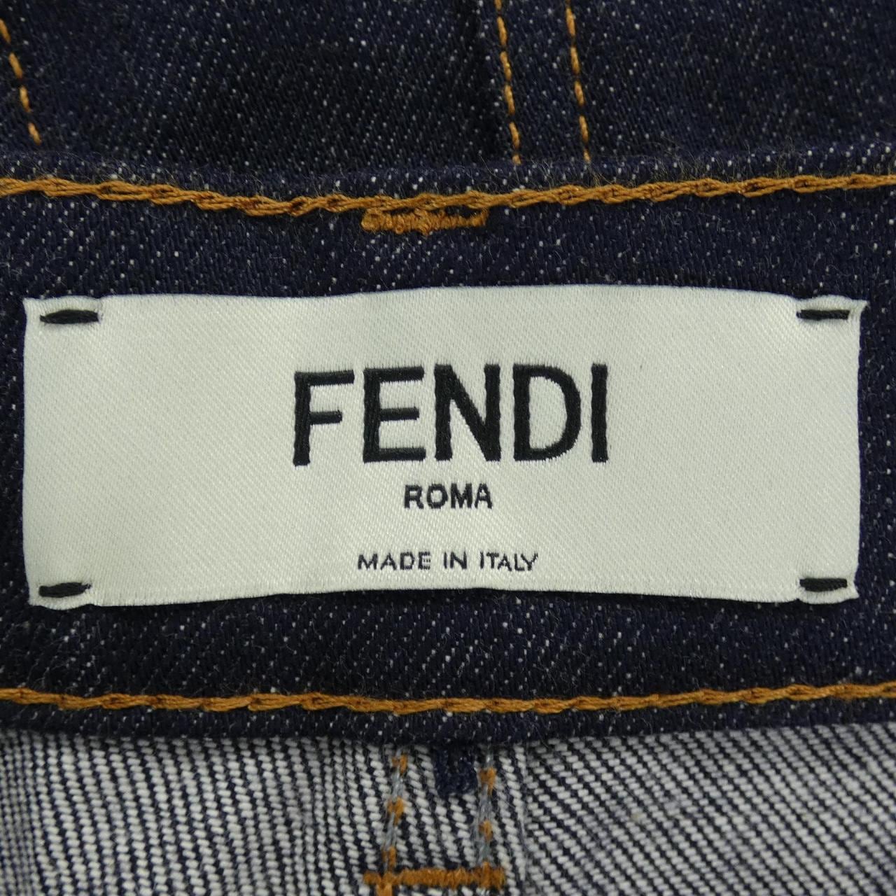 フェンディ FENDI FLP675 A3ND ジーンズ