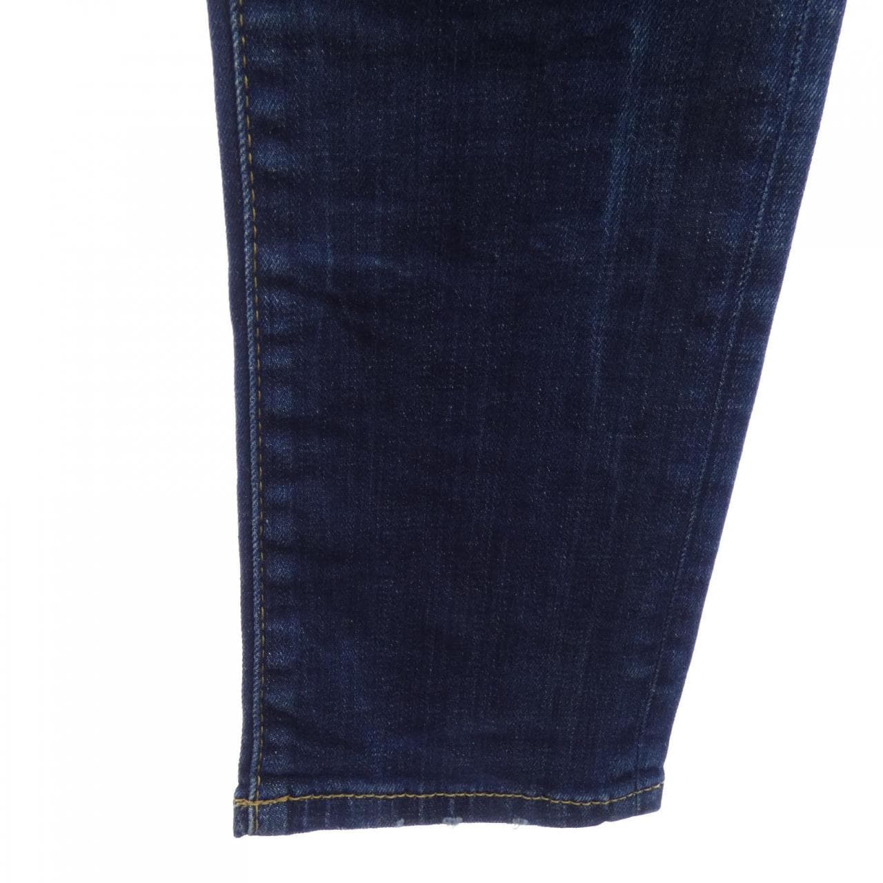 ディースクエアード DSQUARED2 S74LA0833 ジーンズ