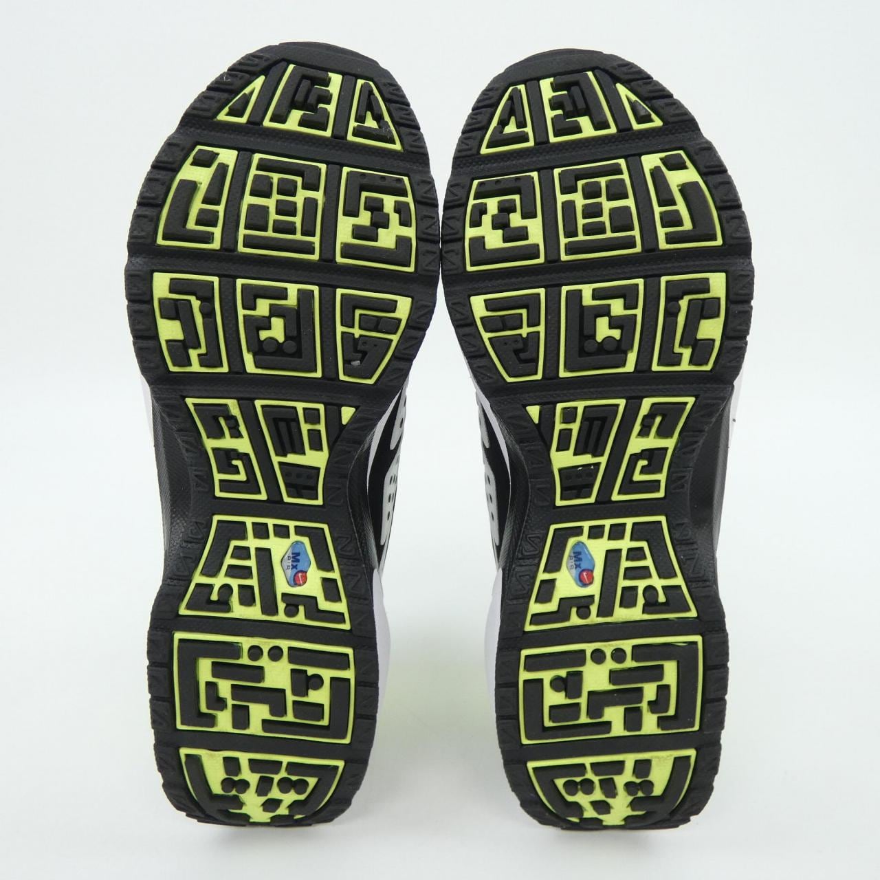 ナイキ NIKE FZ2068-700 スニーカー