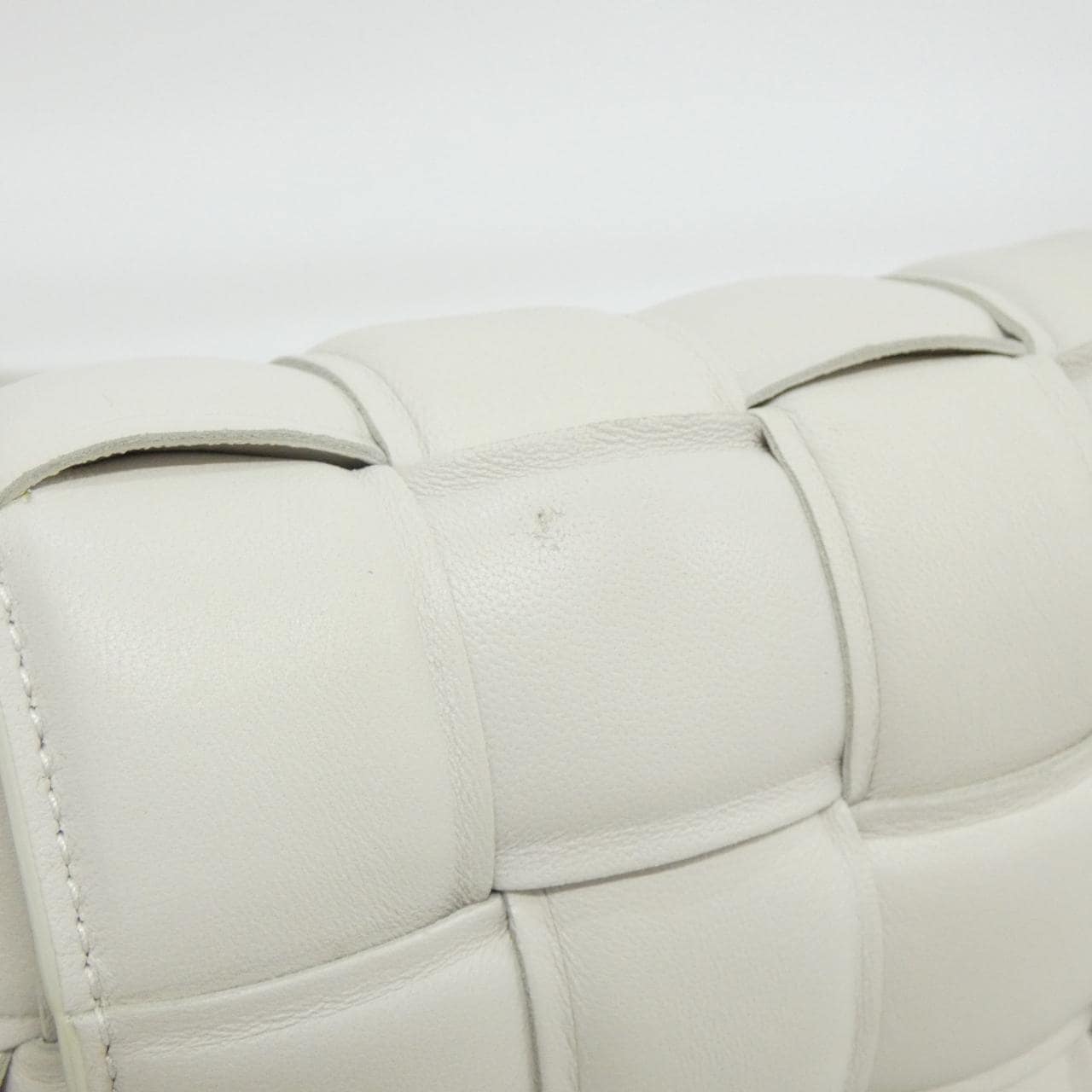 ボッテガヴェネタ 717506 VCQR1 ショルダーバッグ