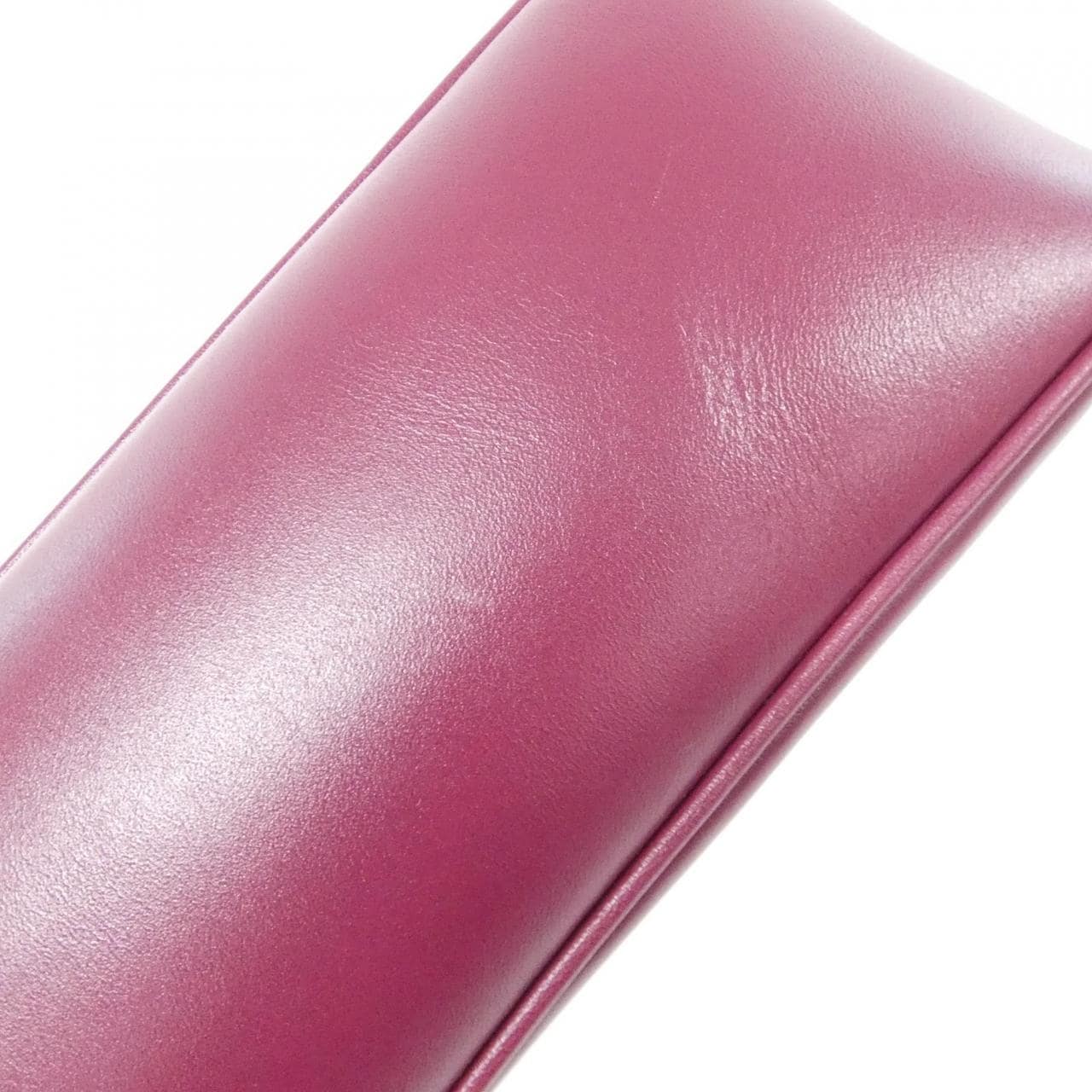 【ヴィンテージ】グッチ 269893 FAFXG ショルダーバッグ