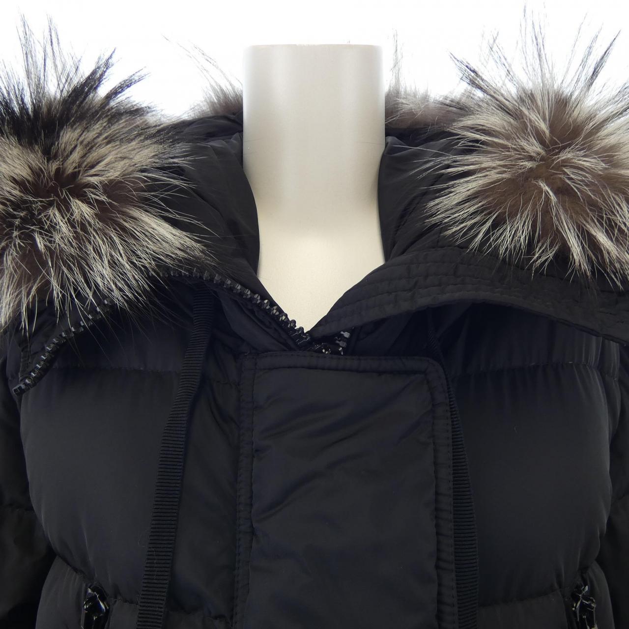 モンクレール MONCLER ダウンコート