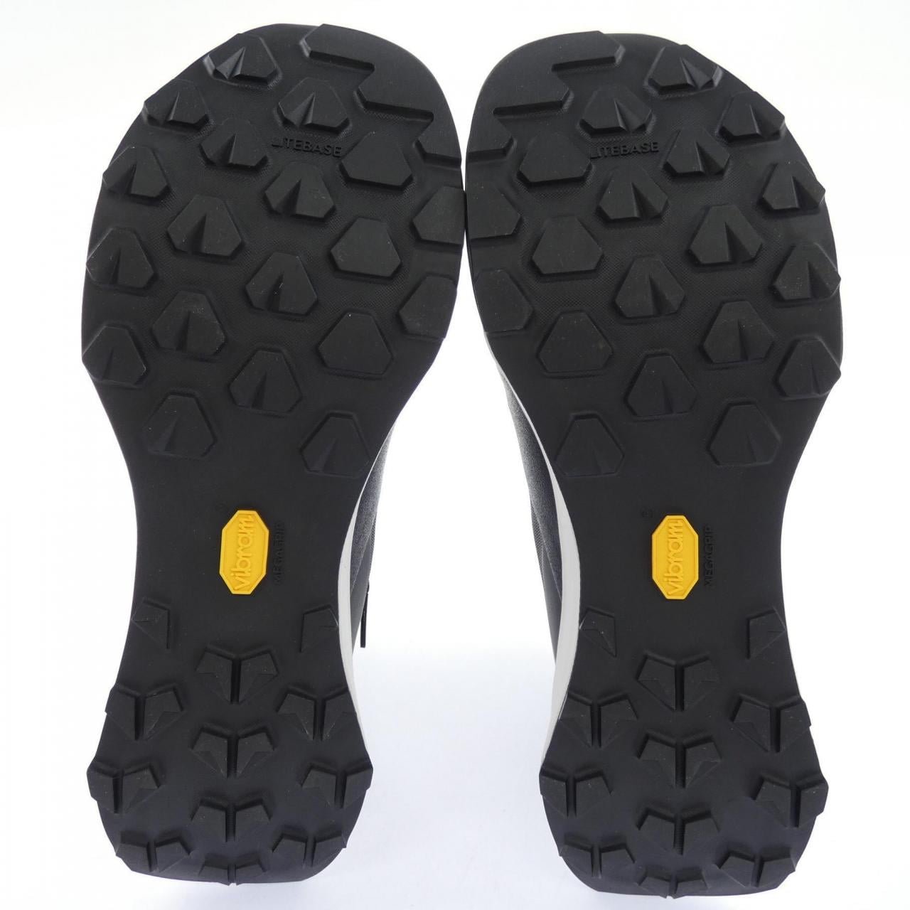 アークテリクス ARC'TERYX X000009613 スニーカー