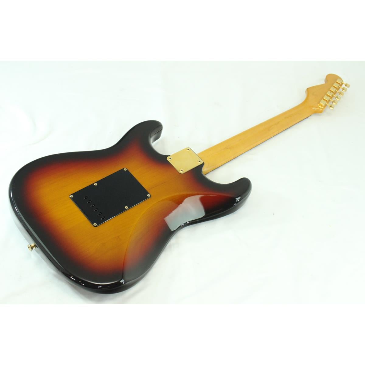 Fender Japan ST62G-80TX