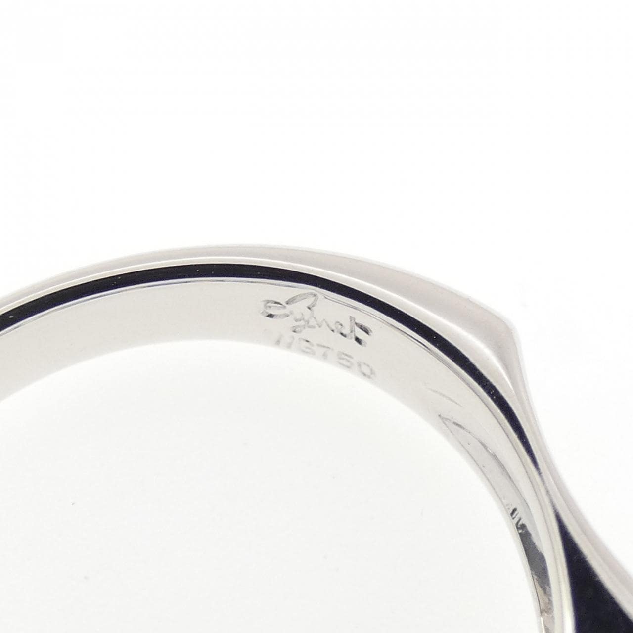 ジュネ サファイヤ リング 0.82CT