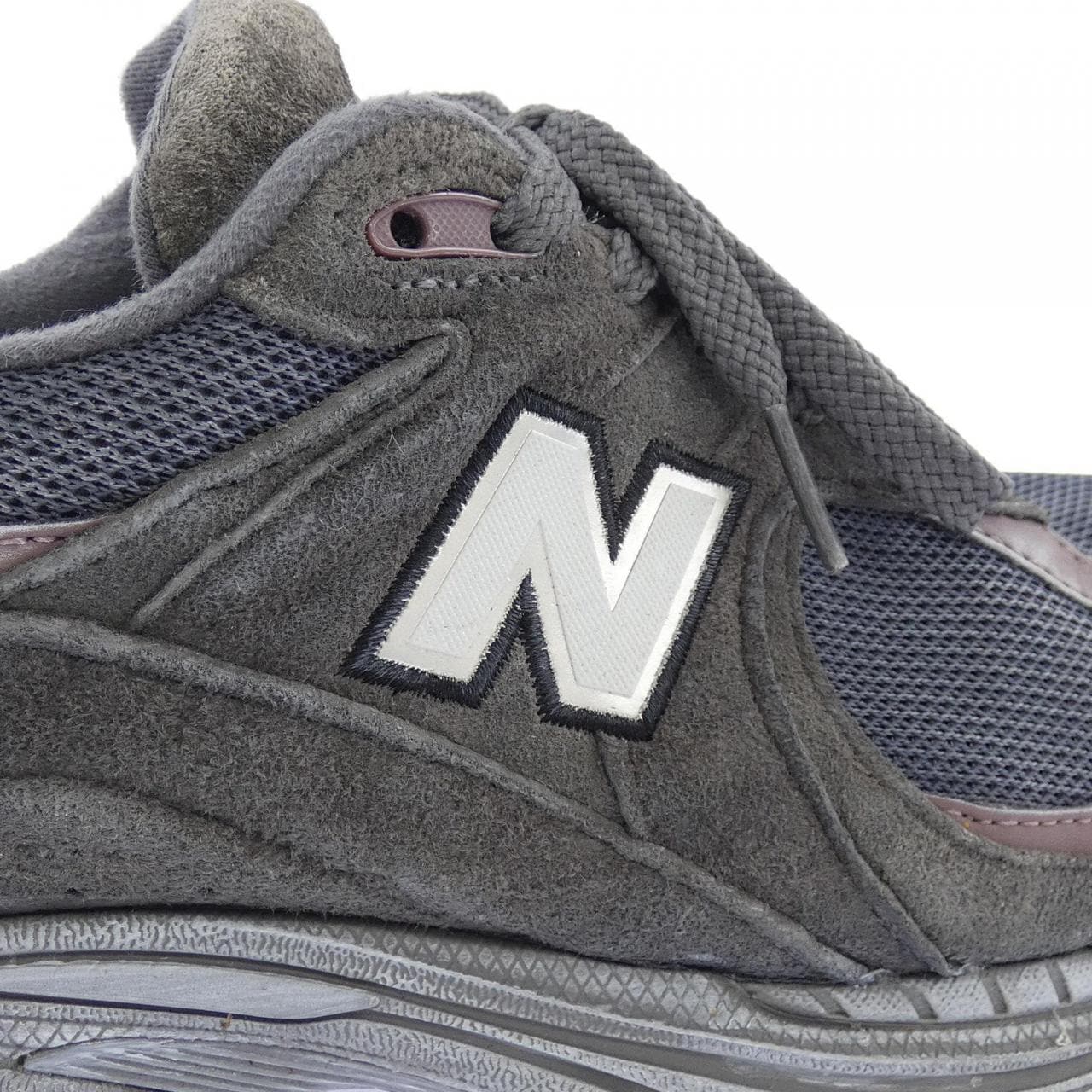 ニューバランス NEW BALANCE M2002RXA スニーカー