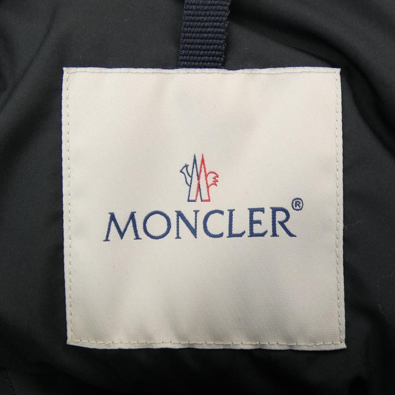 モンクレール MONCLER LOCUSTELLE ダウンジャケット