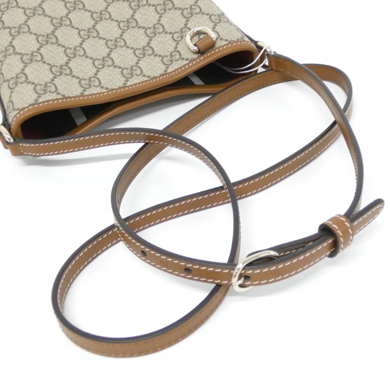 【未使用品】グッチ GG EMBLEM 847090 FAEUC ショルダーバッグ