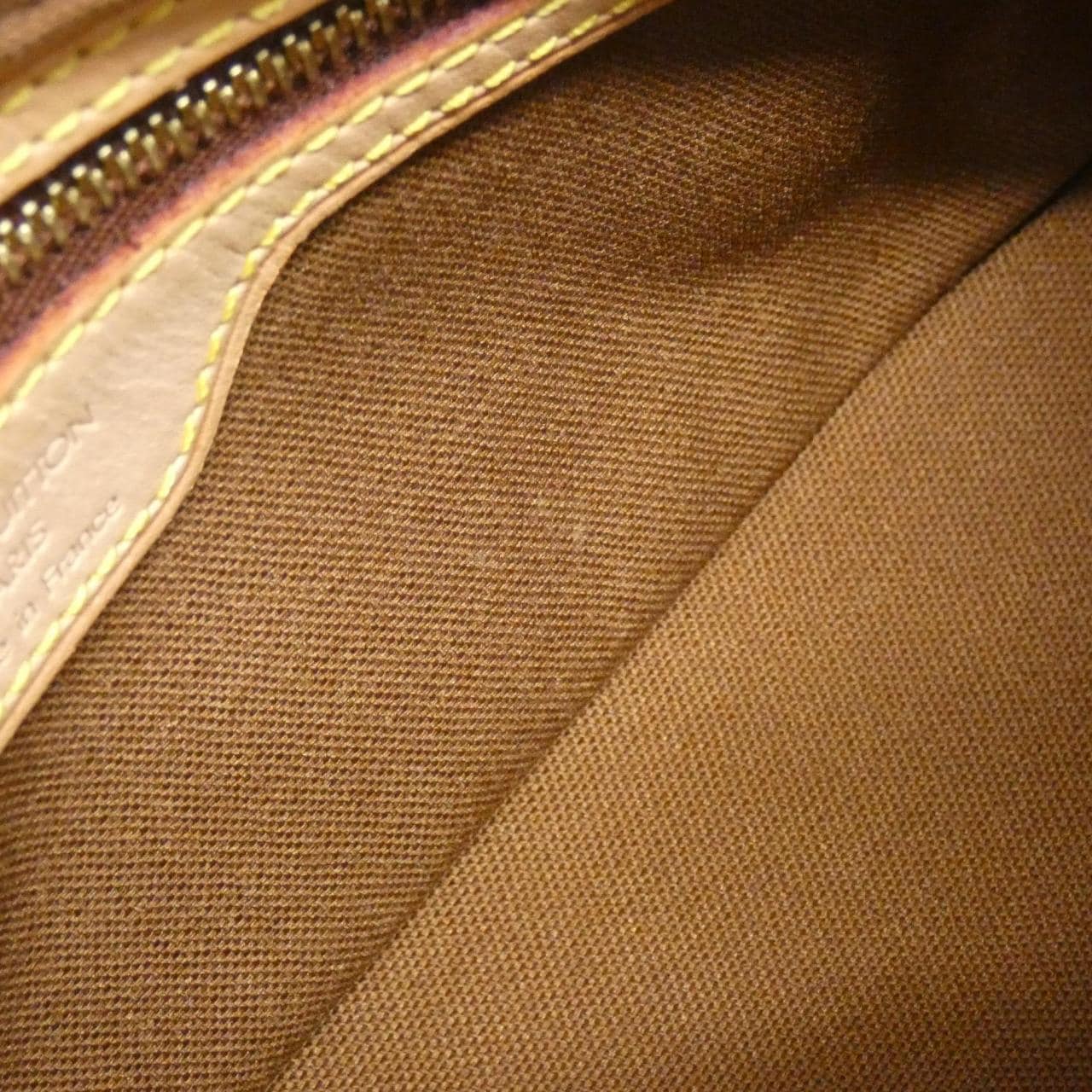 ルイヴィトン モノグラム トロター M51240 ショルダーバッグ