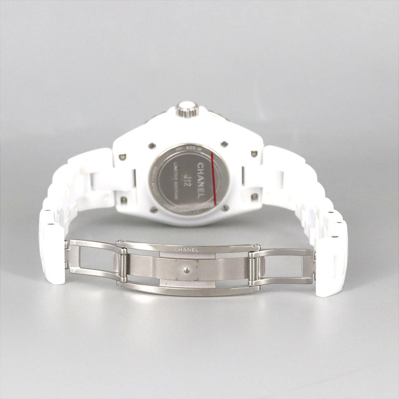 シャネル J12ウォンテッドドゥシャネル 33mmセラミック H7419 セラミック クォーツ