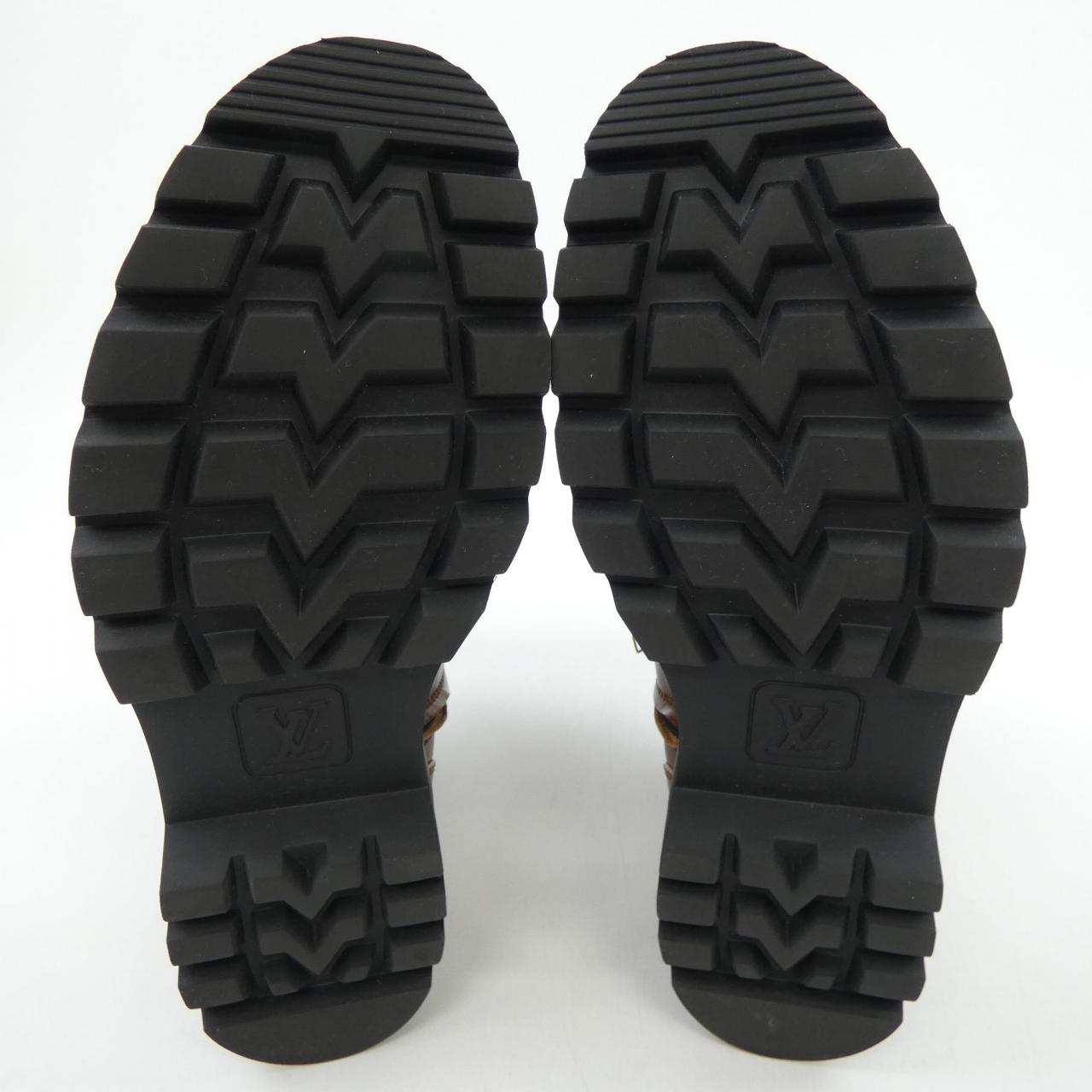 ルイヴィトン LOUIS VUITTON オーベルカンフライン NIGO ブーツ