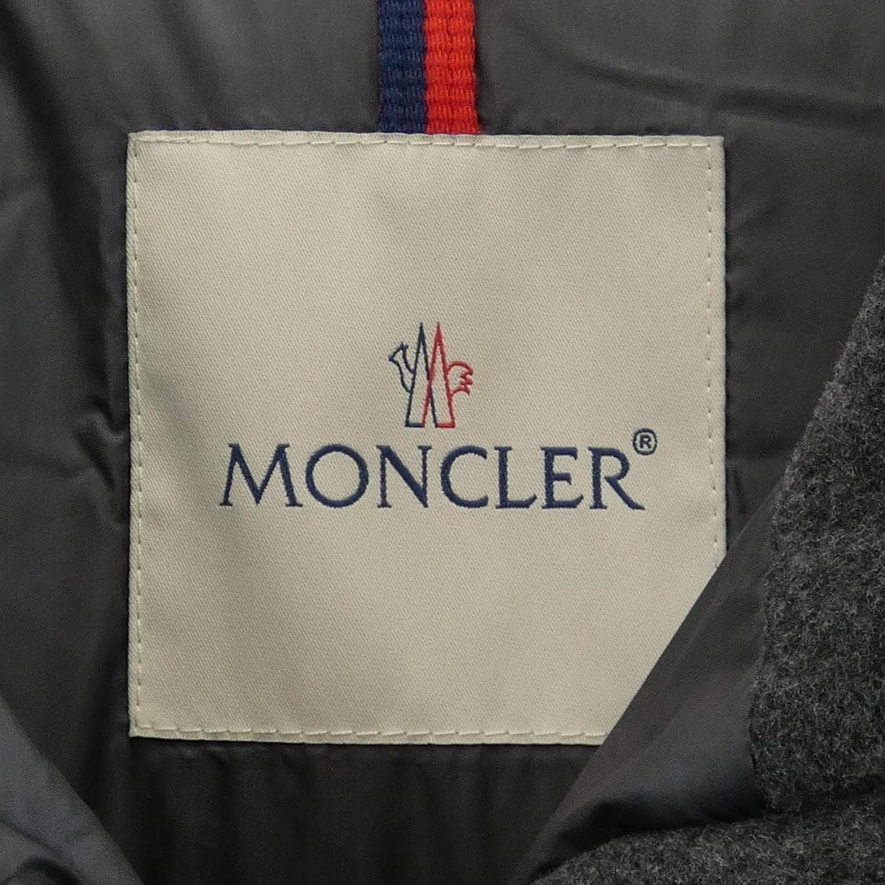 モンクレール MONCLER ダウンコート