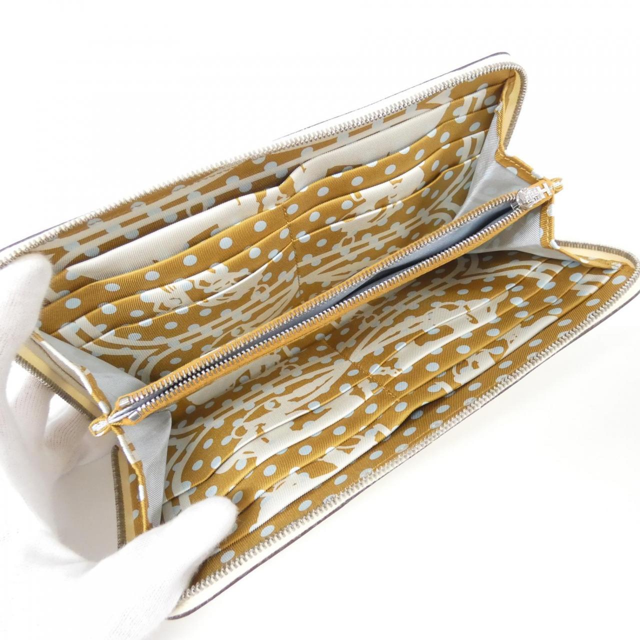 エルメス BRIDES DE GALA FANTOME A POIS シルク イン クラシック 075188CK 財布