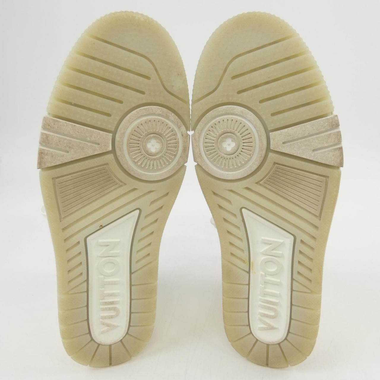 ルイヴィトン LOUIS VUITTON LVトレイナ- スニーカー