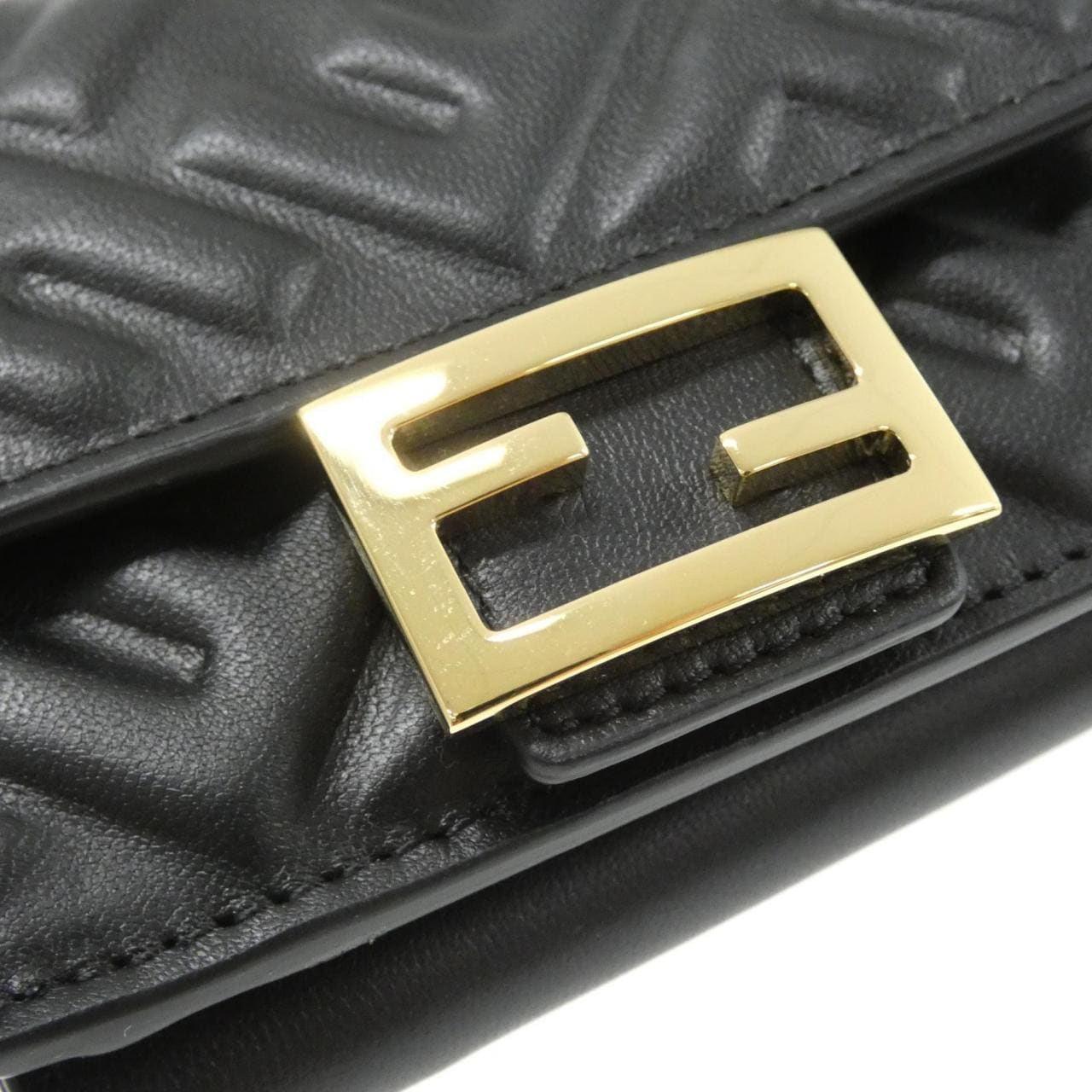 フェンディ 8M0395 AAJD 財布