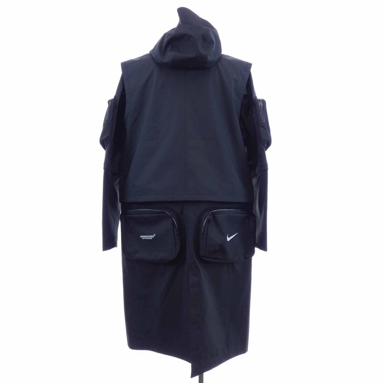 ナイキ NIKE UNDERCOVER コート
