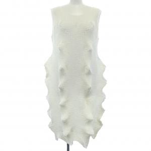 イッセイミヤケ ISSEY MIYAKE IM51KH784 トップス