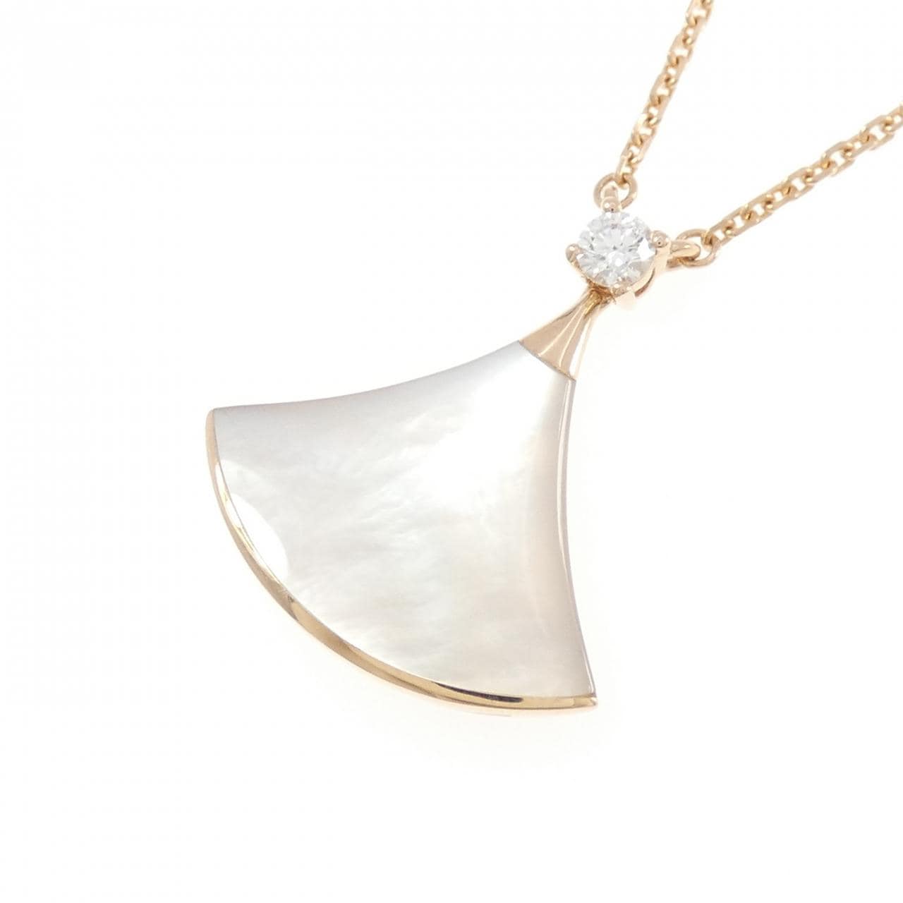 ブルガリ ディーヴァ ドリーム ネックレス