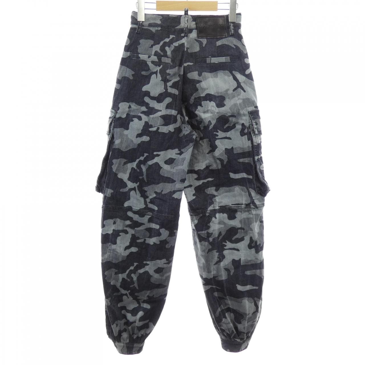 ディースクエアード DSQUARED2 S75KB0345 ジーンズ