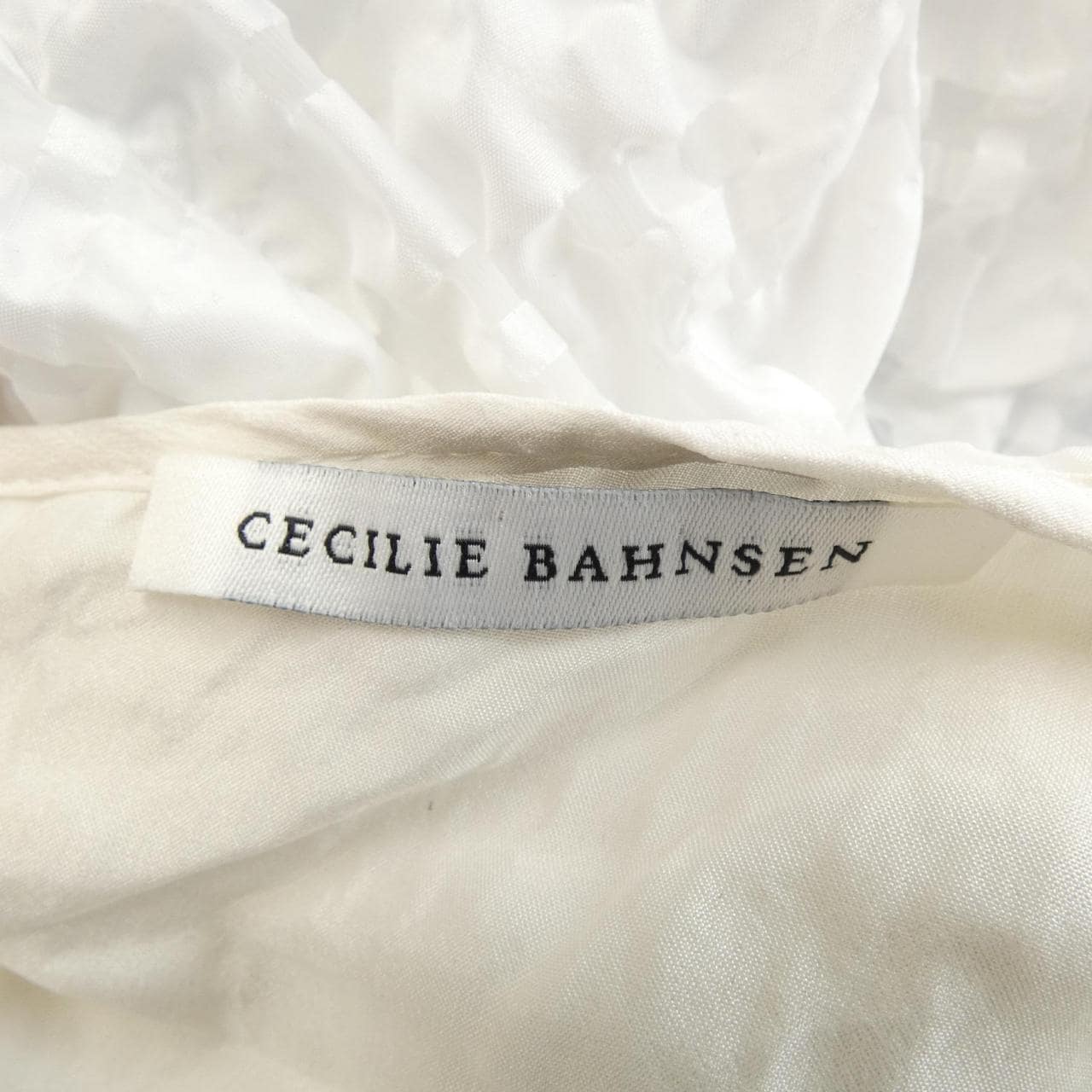 セシリーバンセン CECILIE BAHNSEN トップス