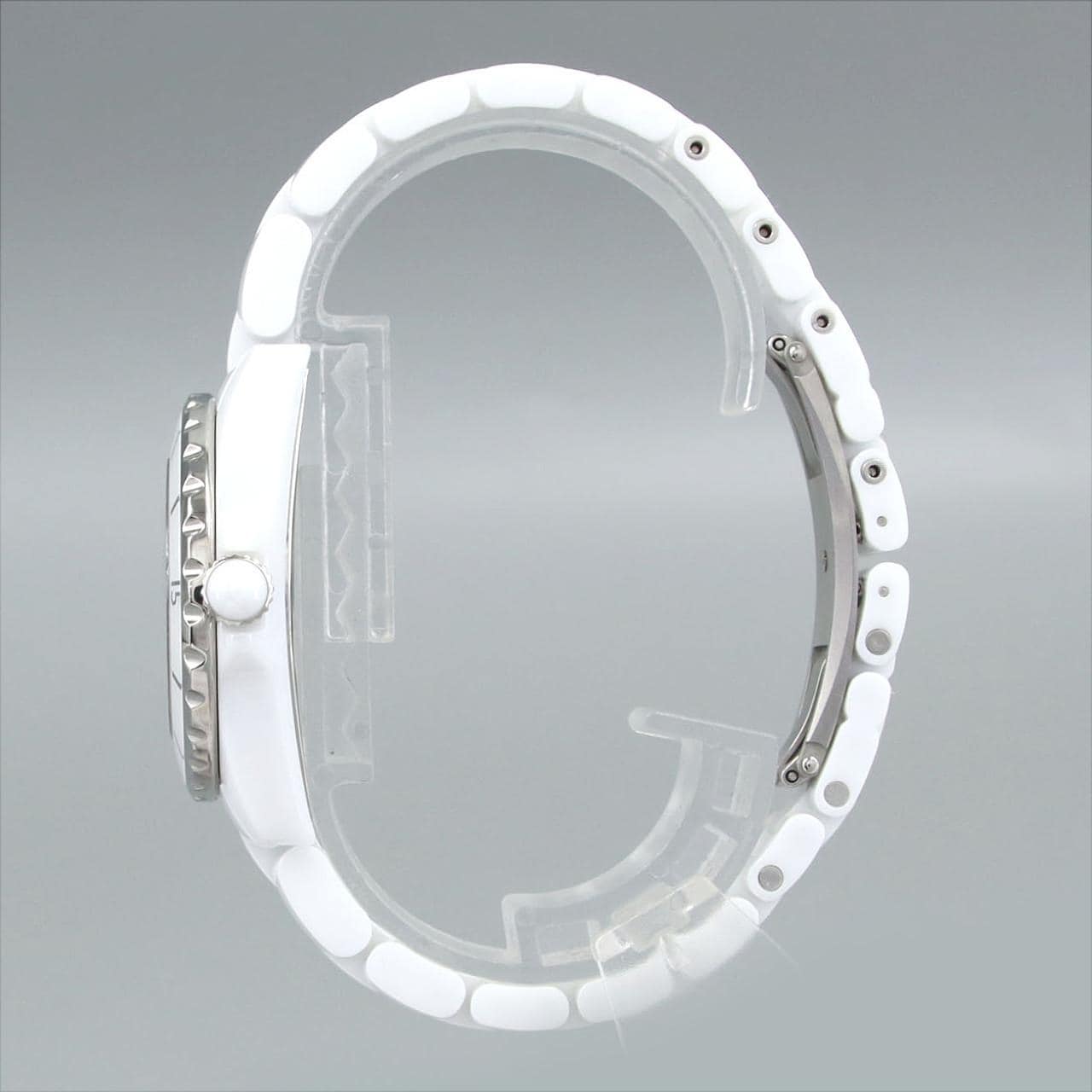 シャネル J12 33mmセラミック H0968 セラミック クォーツ