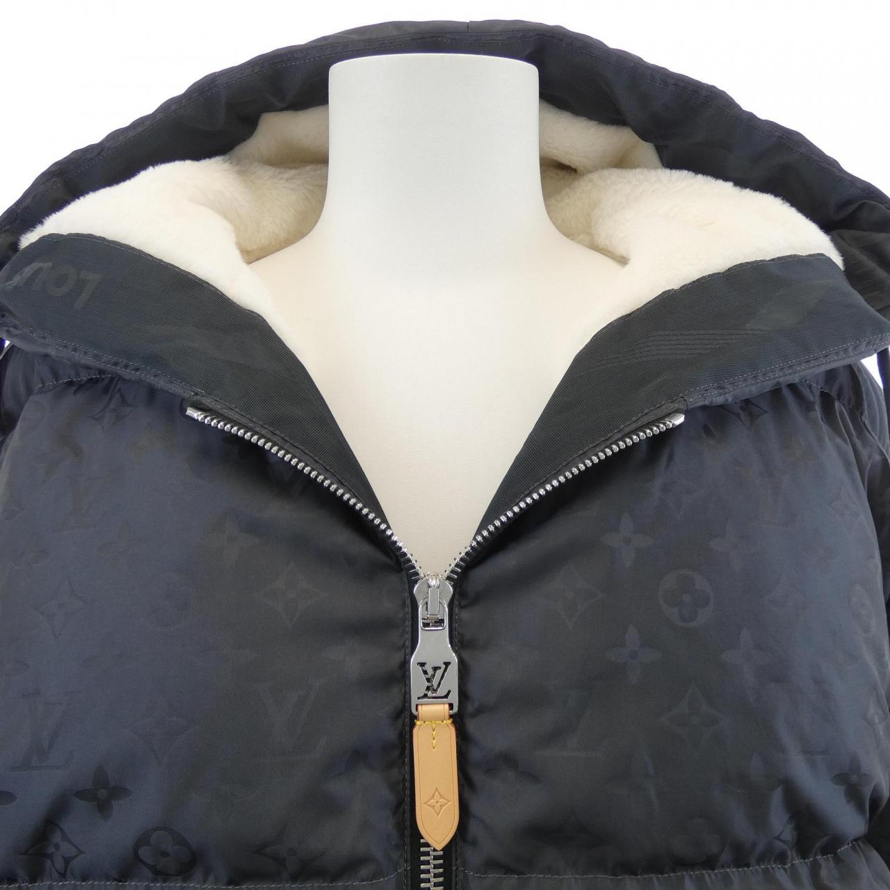 ルイヴィトン LOUIS VUITTON モノグラムダウンジャケット HSB37EQRS ブルゾン