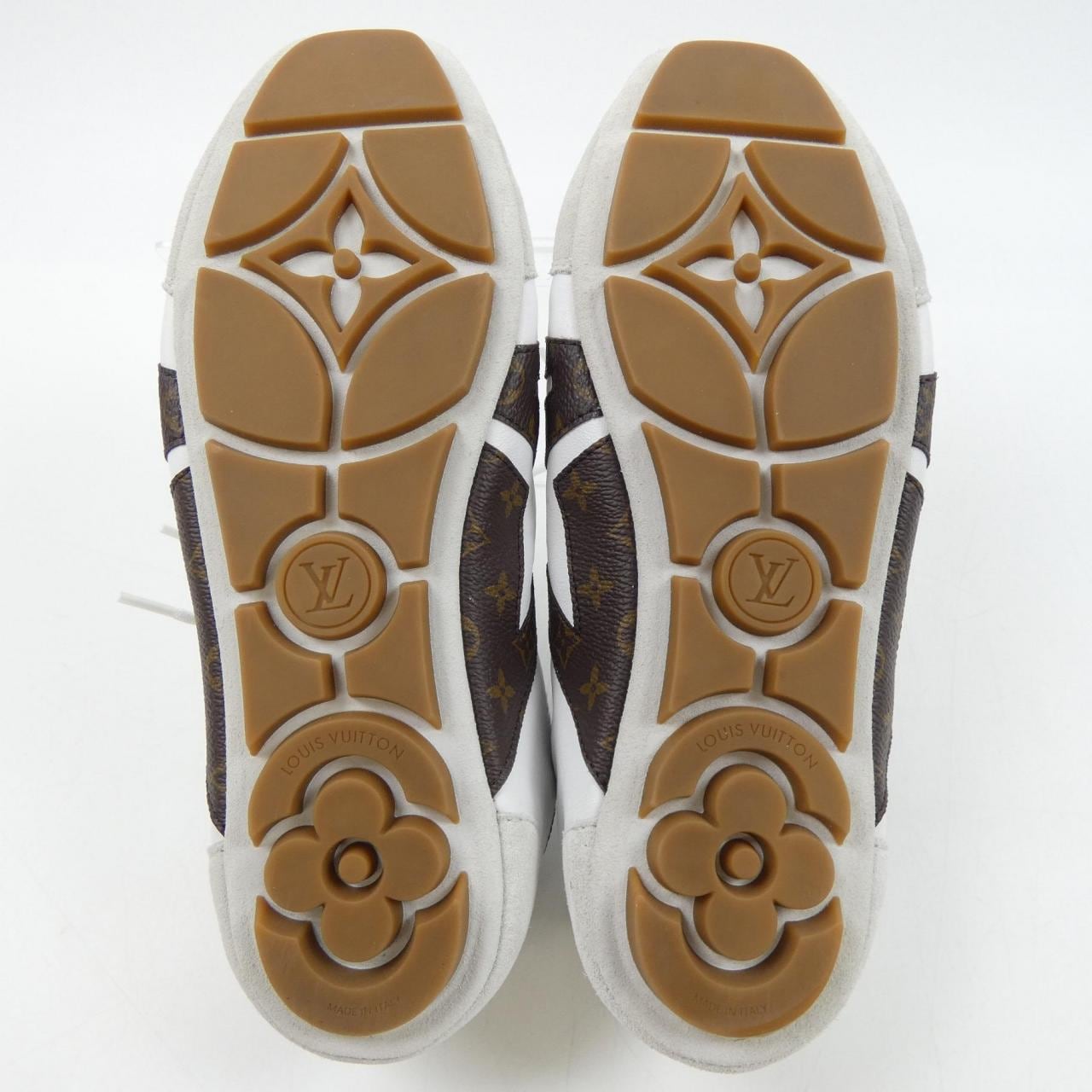 ルイヴィトン LOUIS VUITTON スニーカー
