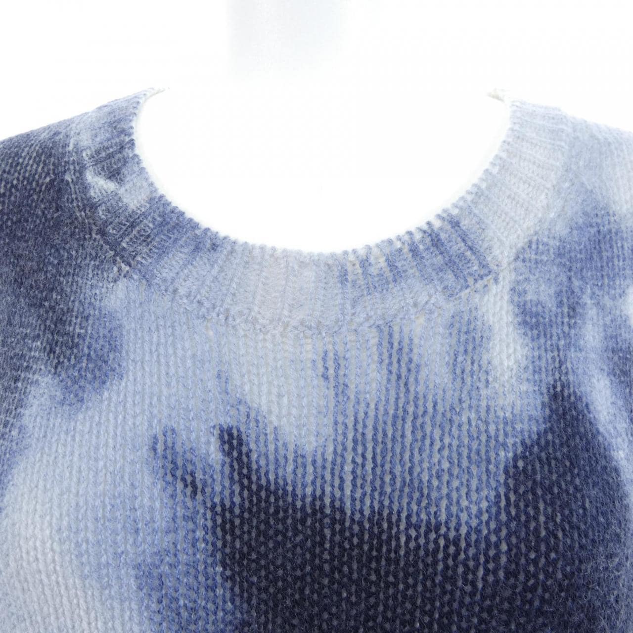 クリスチャンディオール CHRISTIAN DIOR J'ADIOR8 044S13TM021 ニット