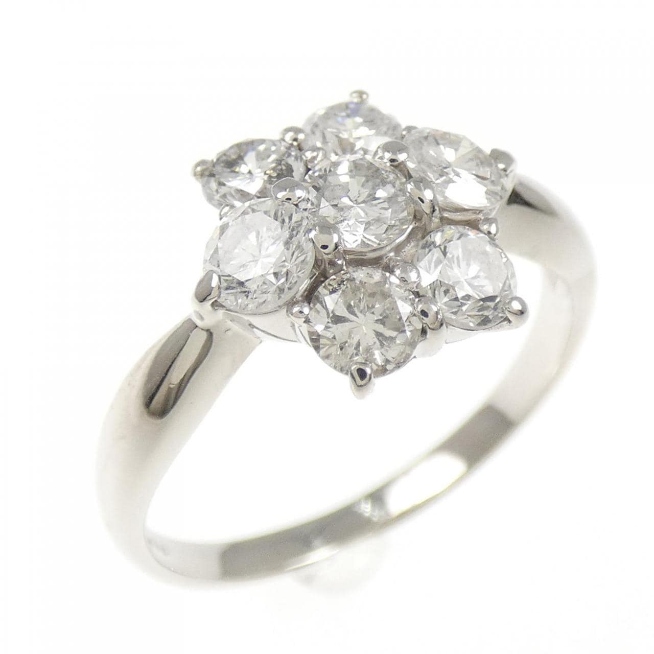 PT900 フラワー ダイヤモンド リング