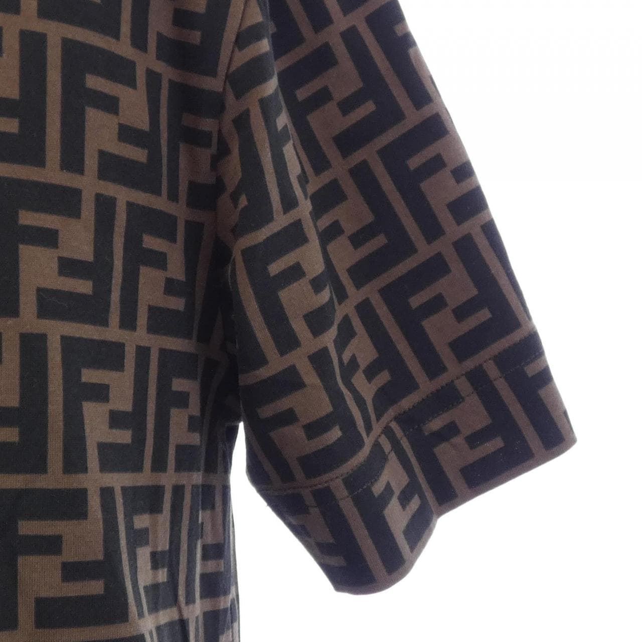 フェンディ FENDI FY0936 A6ZU Tシャツ