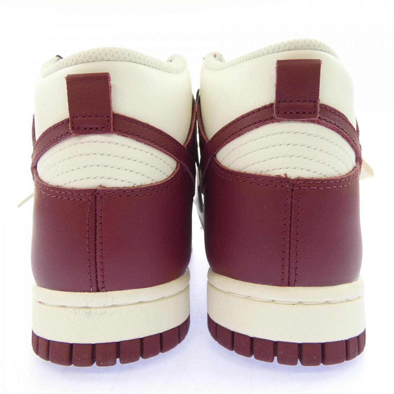 ナイキ NIKE DD1869-101 スニーカー