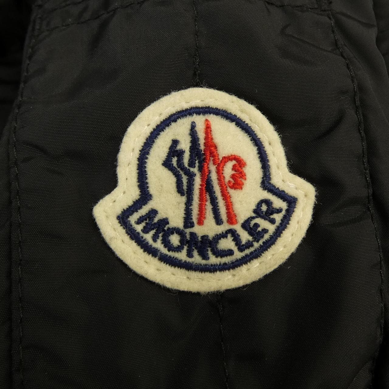 モンクレール MONCLER AJA ダウンコート