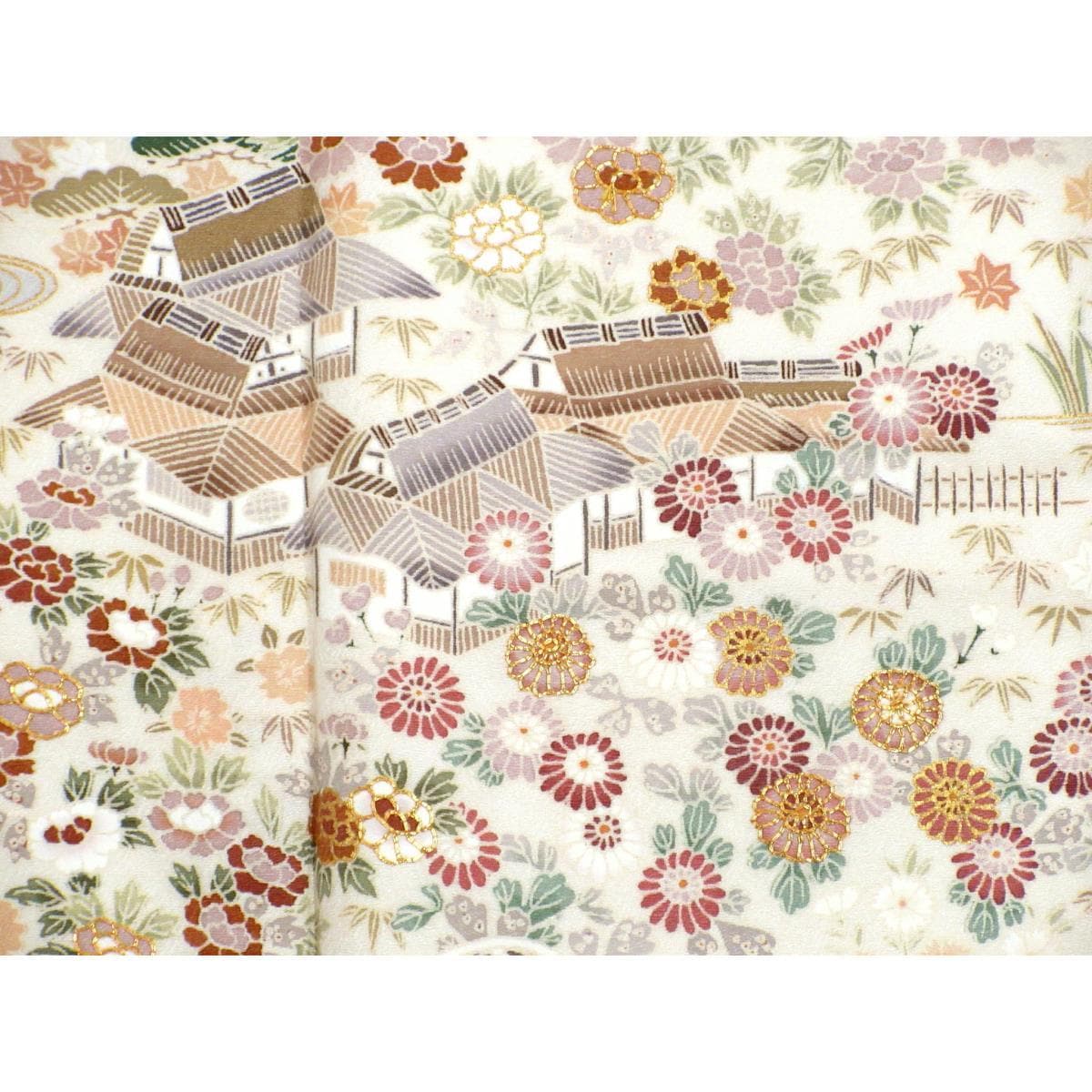 訪問着　友禅金彩加工　刺繍入り