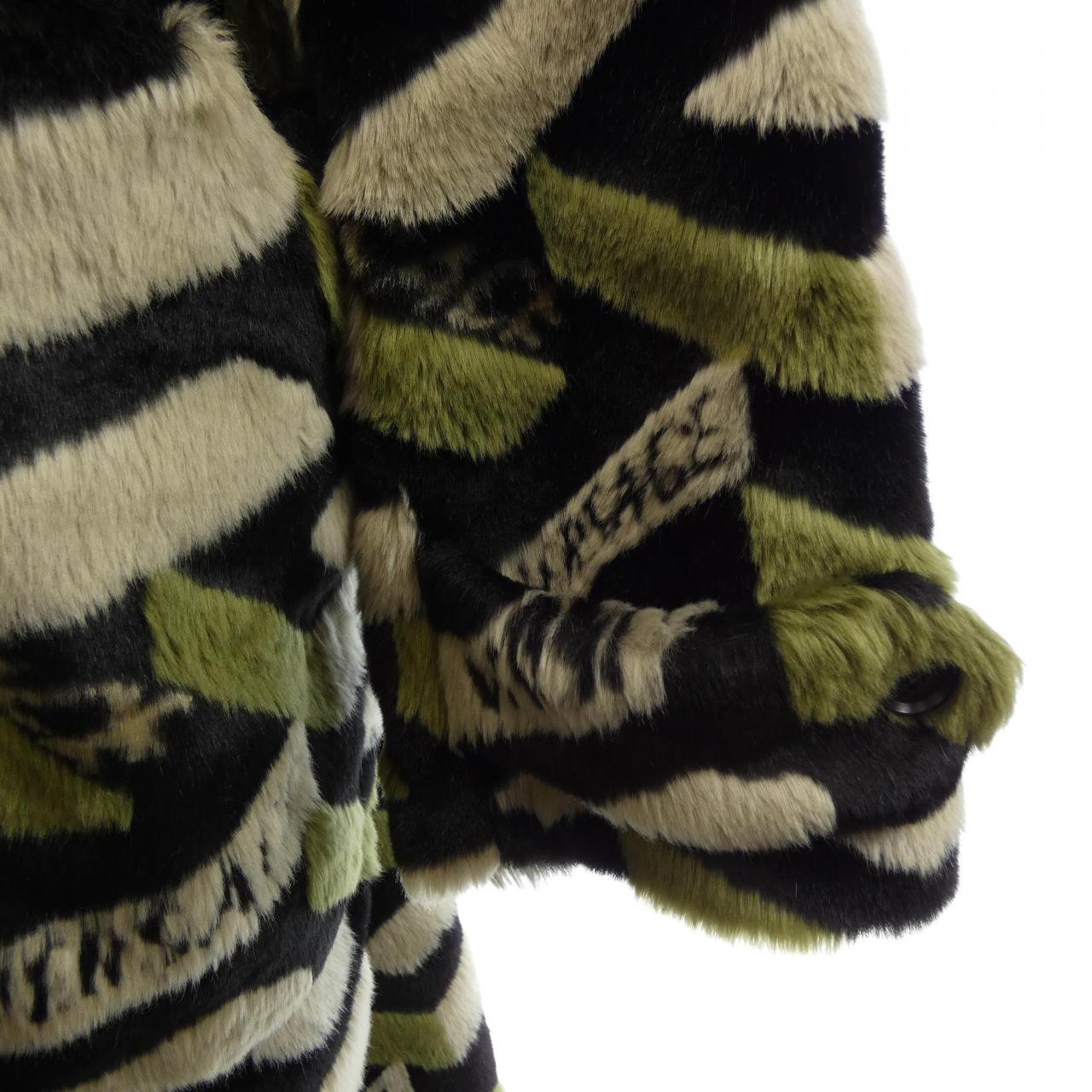ヴェルサーチェ VERSACE 1001840 1A01832 コート