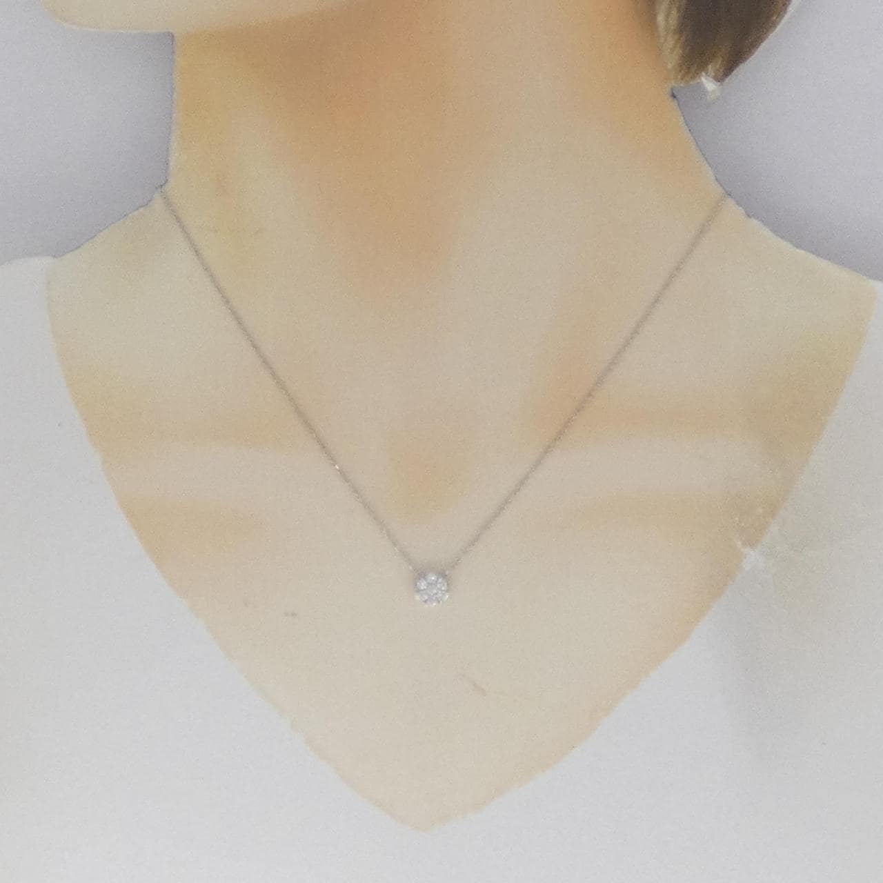 K18WG Diamond necklace