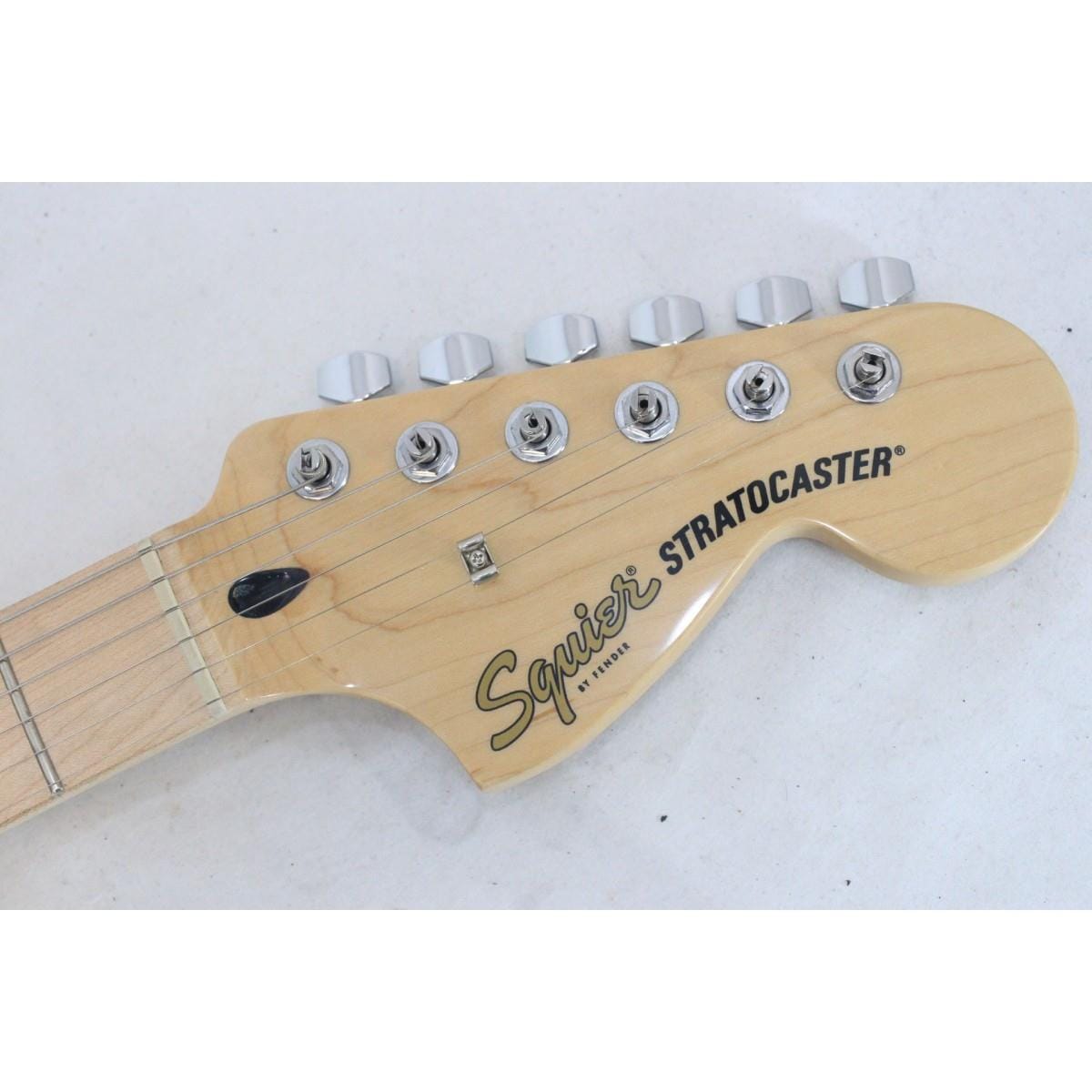 SQUIER  AFFINITY STRATOCASTER