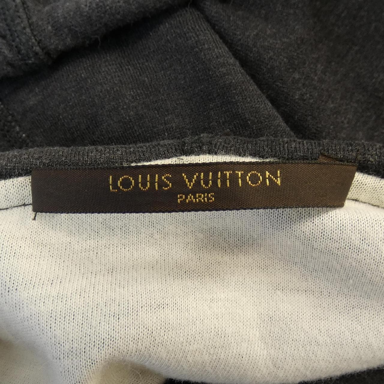 ルイヴィトン LOUIS VUITTON パーカー