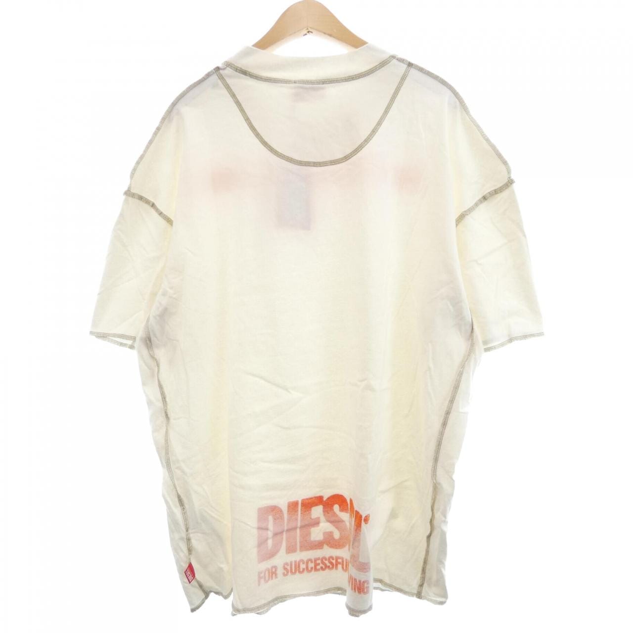 ディーゼル DIESEL Tシャツ