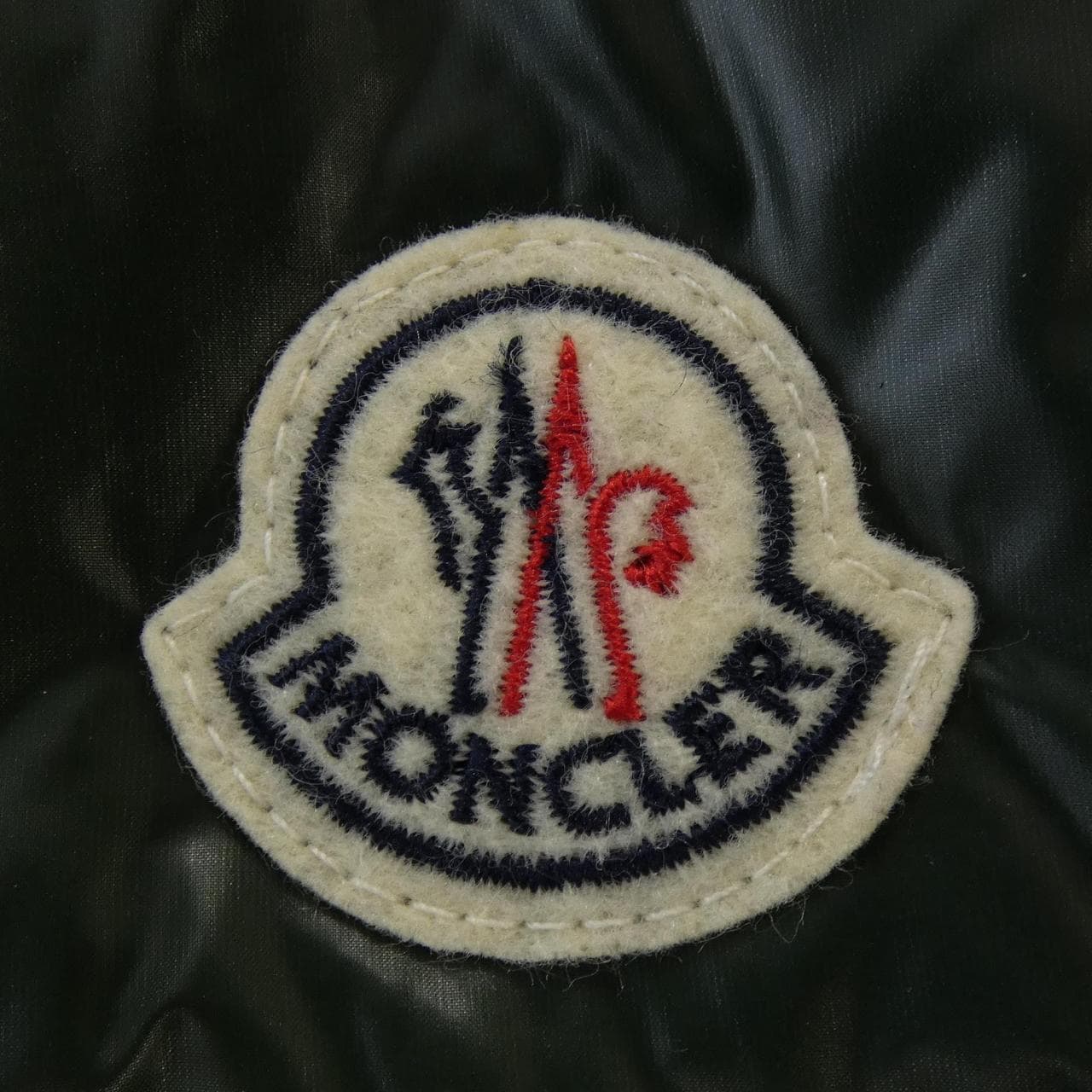モンクレール MONCLER BARTHOLOME ダウンベスト
