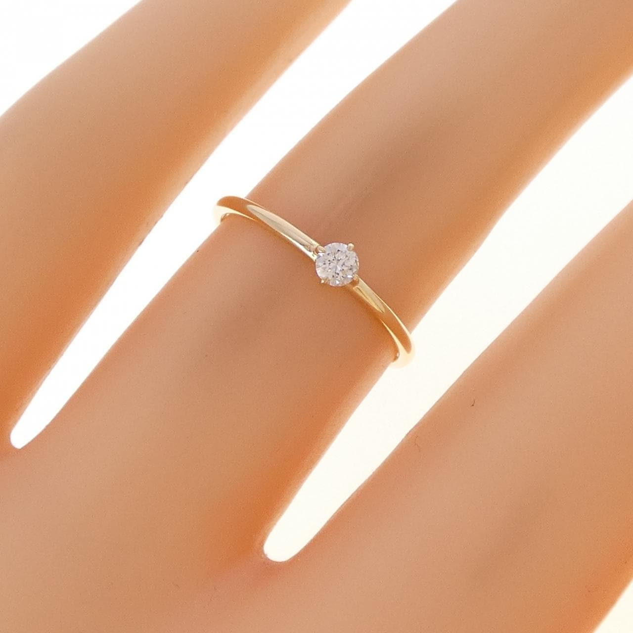 エテ ダイヤモンド リング 0.06CT