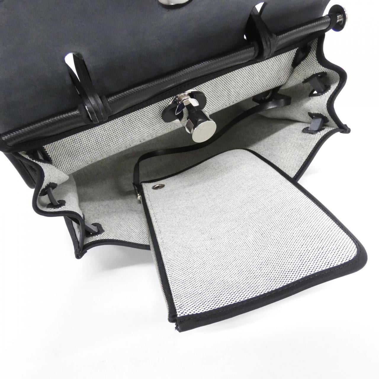 【未使用品】エルメス エールバッグ ジップ PM 072069CK バッグ