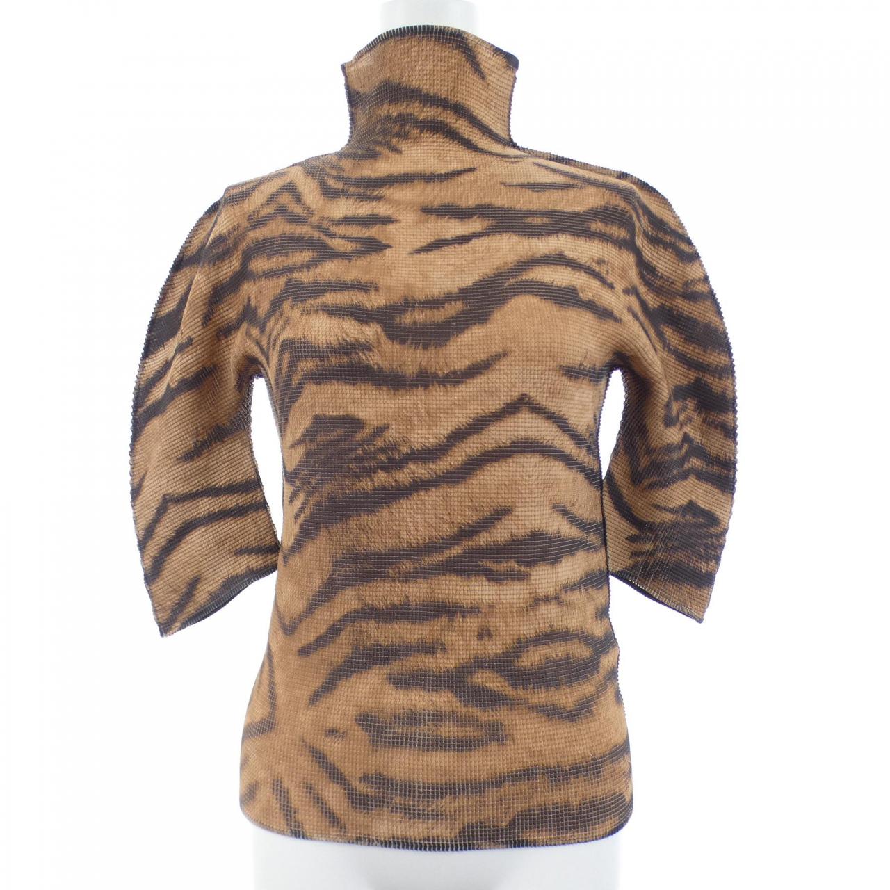 ミーイッセイミヤケ me ISSEY MIYAKE MI03FK551 トップス