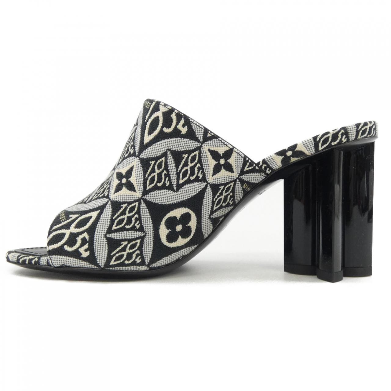 ルイヴィトン LOUIS VUITTON SINCE1854 シルエット･ライン サンダル