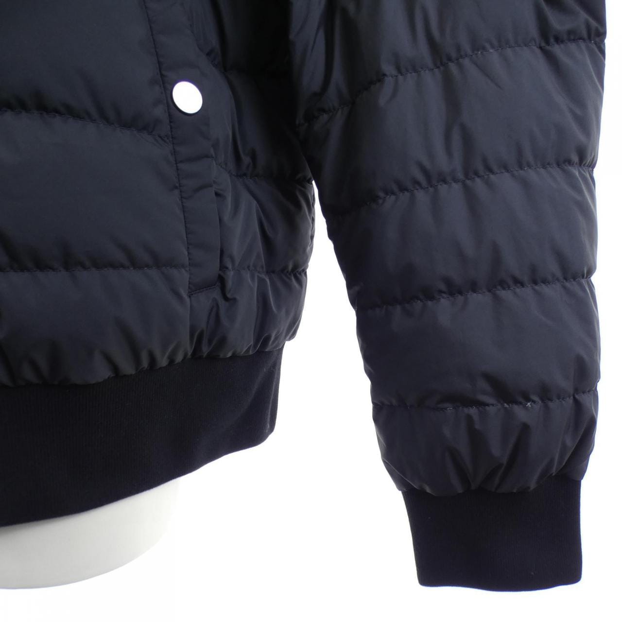 MONCLER蒙克勒·德蒙特羽绒服